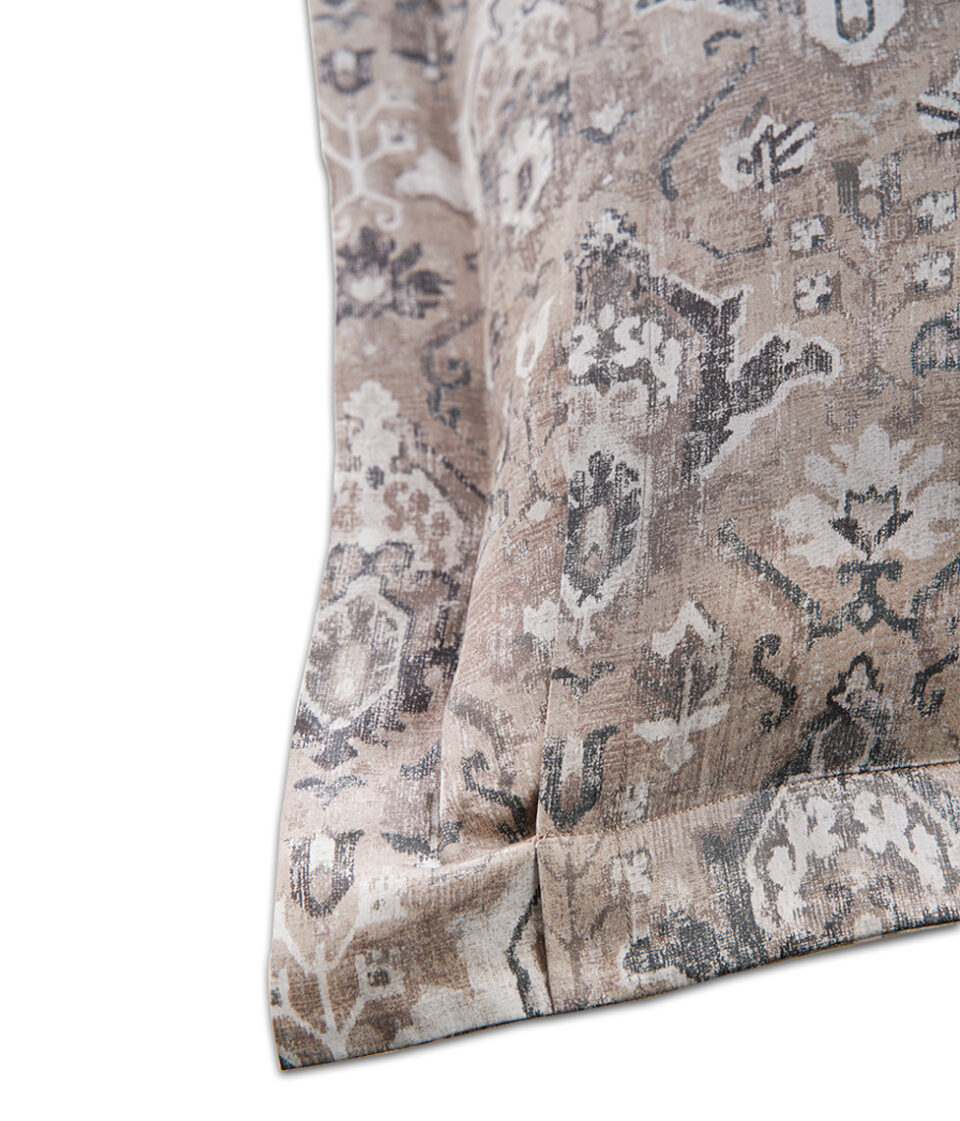 Satīna Decoflux spilvendrāna Heritage Cashmere