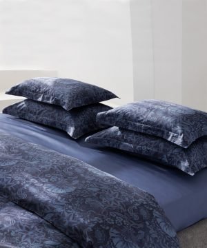 satina-gultas-vela-boho-indigo-ar-rakstu