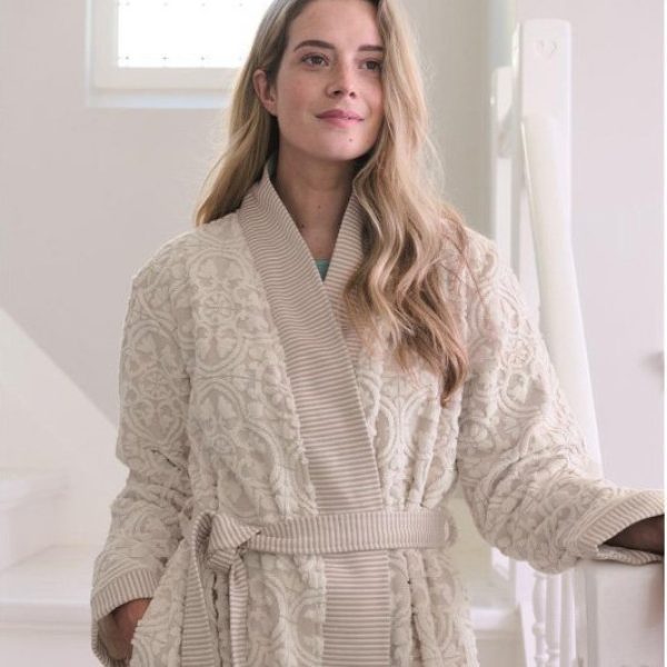 halats-tile-de-pip-bess-ar jostu