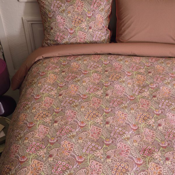 perkala-gultas-vela-kitenge-ar rakstu-sartos-tonos