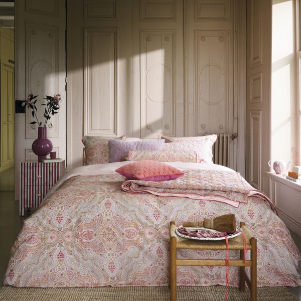 perkala-gultas-vela-moonflower-ar rakstu