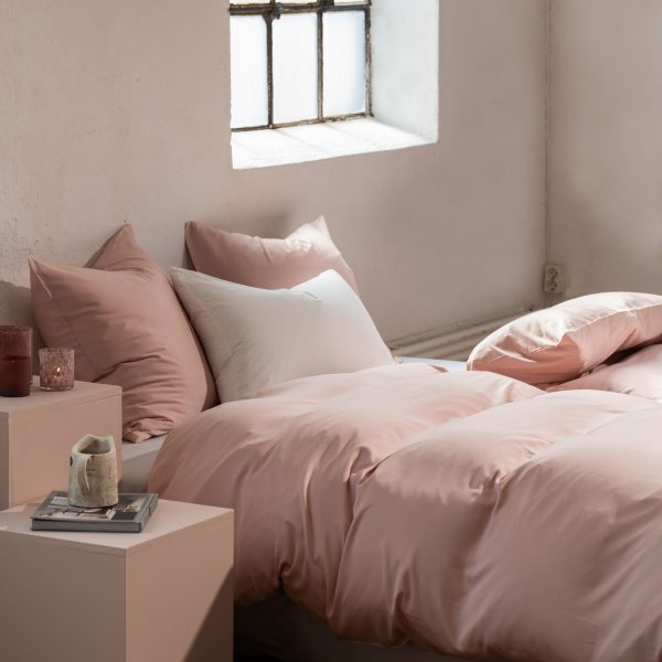 satina-gultas-vela-bambusa-roza-g