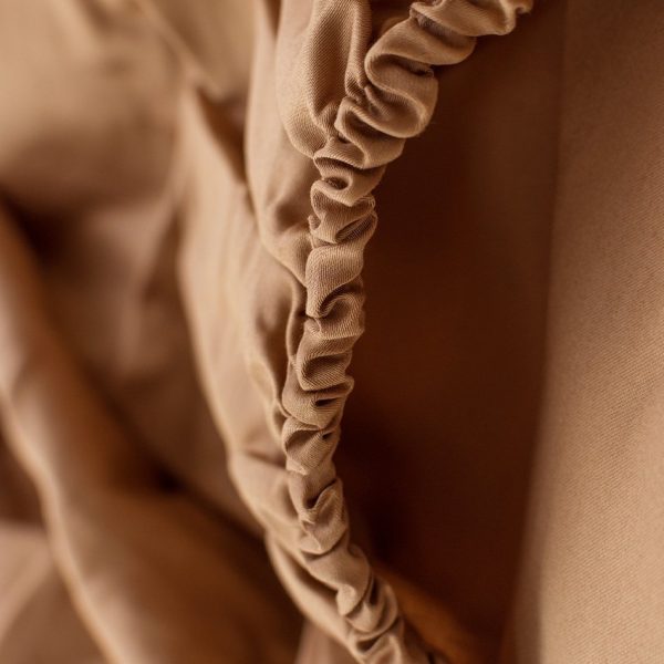 satina-palags-ar-gumiju-cinnamon-gumija