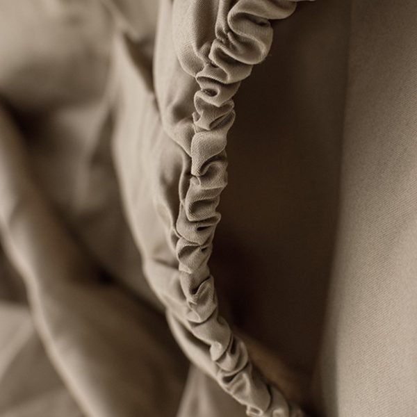 satina-palags-ar-gumiju-grey-cliff-gumija