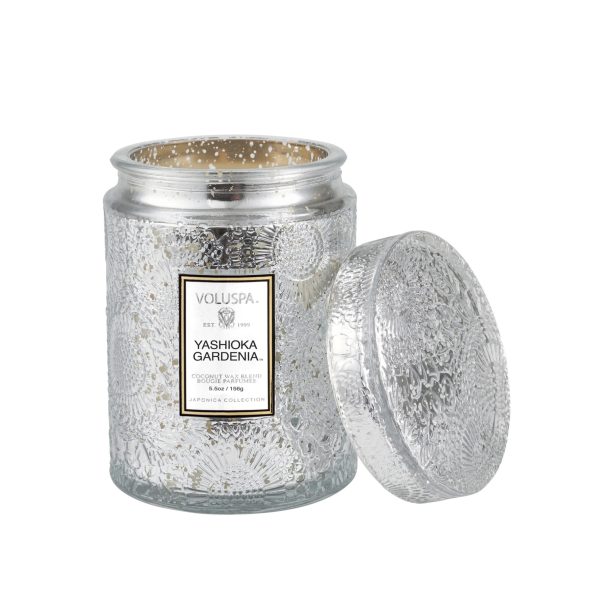 Voluspa aromātiskā svece Yashioka Gardena trauciņā